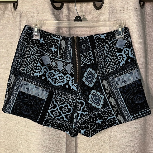 Ecote Urban Outfitters Tapestry High Waist Shorts - Picture 2 of 3